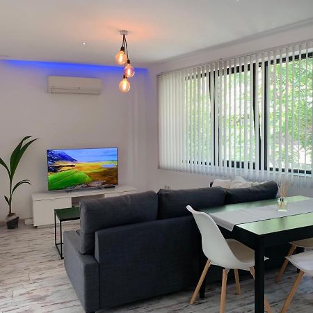 Nordic Style Apartment With Underground Parking Sofia Exteriör bild