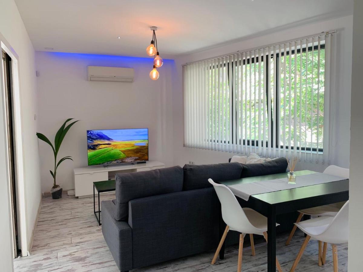 Nordic Style Apartment With Underground Parking Sofia Exteriör bild