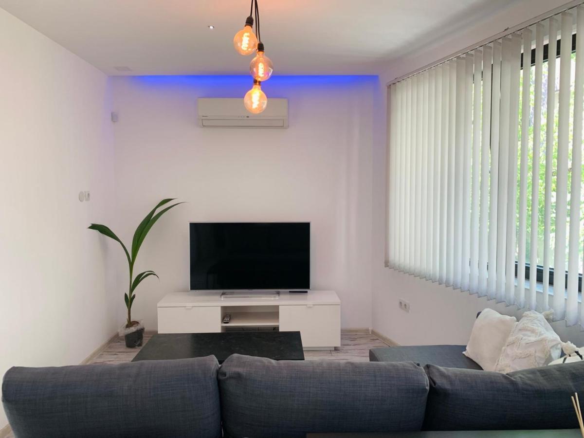 Nordic Style Apartment With Underground Parking Sofia Exteriör bild