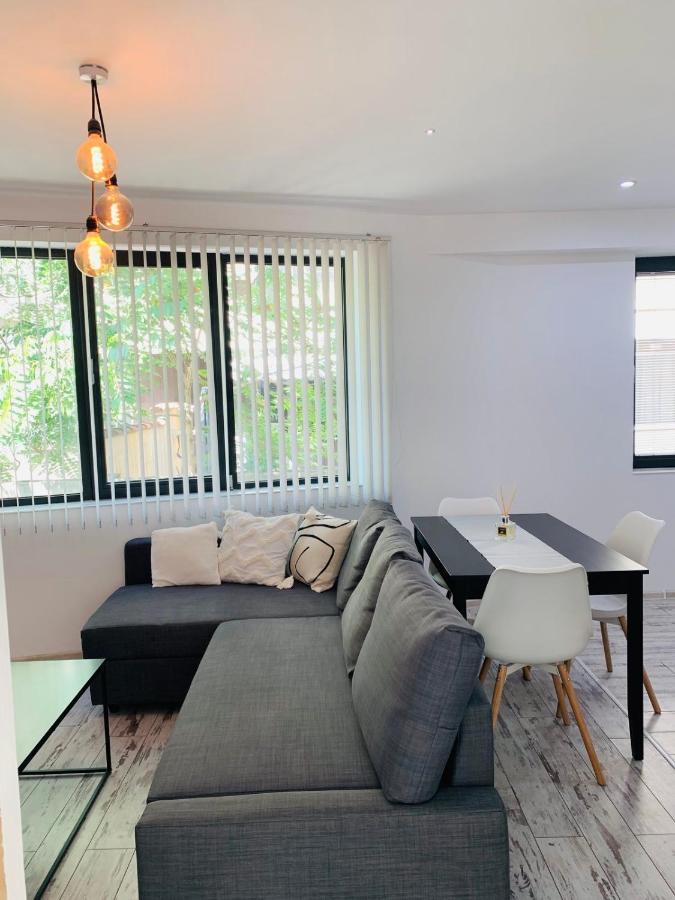 Nordic Style Apartment With Underground Parking Sofia Exteriör bild